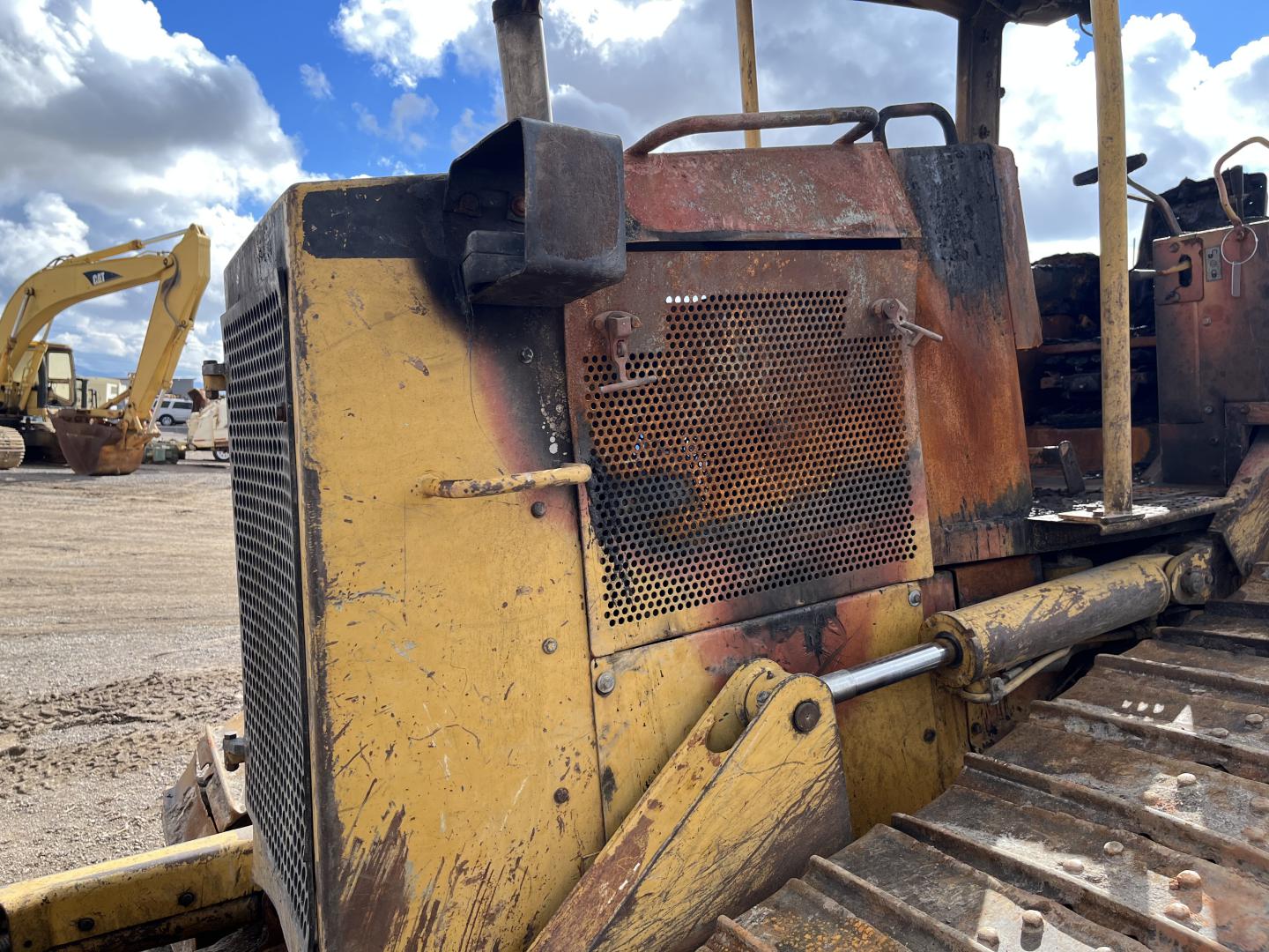 ./imagenes/INVOICE/2019/17247/TOPADOR FRONTAL CATERPILLAR D5M (35).JPG